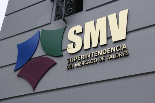 SMV advierte sobre presunta autorización de gestoras de fondos de inversión privados